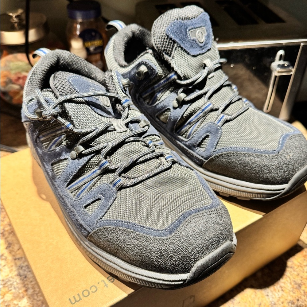 Men’s Orthofeet Sneakers 9.5 extra wide